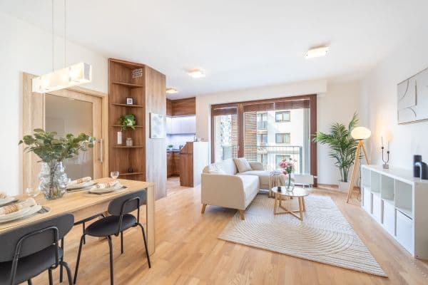 Predaj bytu 3-izbový 67 m², Učňovská, Praha Predaj bytu 3-izbový 67 m², Učňovská, Praha