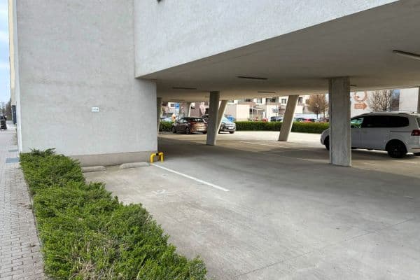 Predaj garáže 13 m², Kigginsova, Brno Predaj garáže 13 m², Kigginsova, Brno