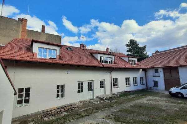 Prenájom bytu 1-izbový 45 m², Chržínská, Velvary Prenájom bytu 1-izbový 45 m², Chržínská, Velvary