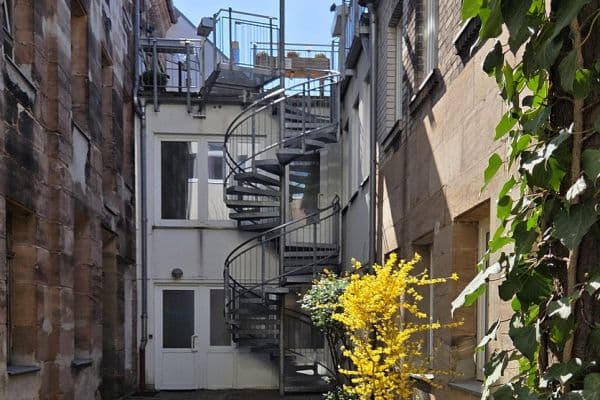 Prenájom bytu 2-izbový 77 m², Mathildenstraße 15, Fürth, Bavorsko Prenájom bytu 2-izbový 77 m², Mathildenstraße 15, Fürth, Bavorsko