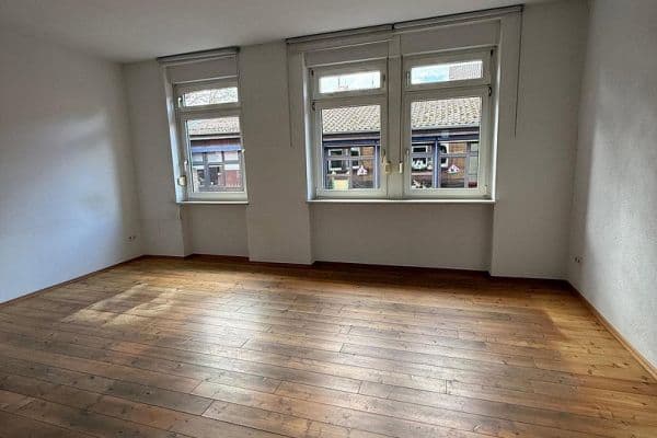 Prenájom bytu 2-izbový 60 m², Draisstraße 56, Mannheim, Bádensko-Wurttembersko Prenájom bytu 2-izbový 60 m², Draisstraße 56, Mannheim, Bádensko-Wurttembersko