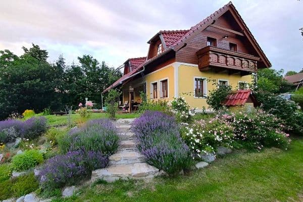 Prenájom rekreačného objektu, Strhaře Prenájom rekreačného objektu, Strhaře