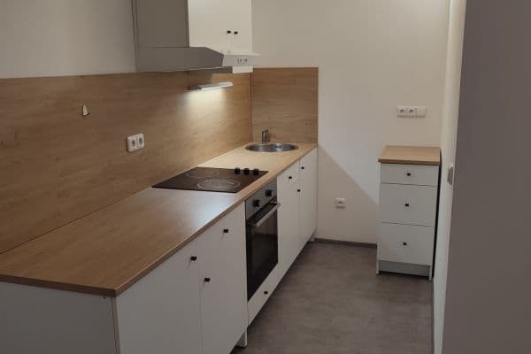 Predaj bytu 2-izbový 50 m², Hronovická, Pardubice Predaj bytu 2-izbový 50 m², Hronovická, Pardubice