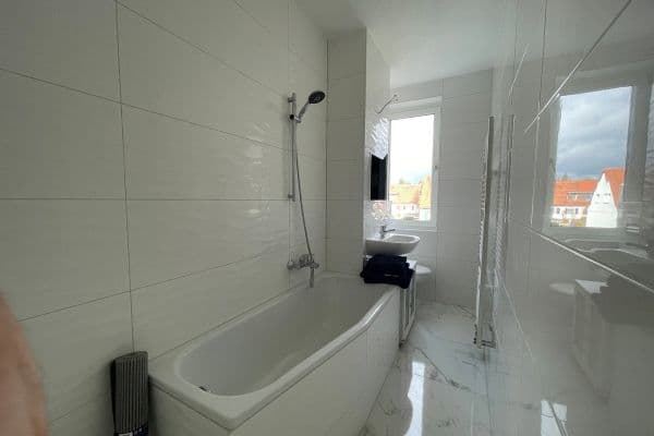 Prenájom bytu 2-izbový 47 m², Compter Straße 5, Apolda, Durínsko Prenájom bytu 2-izbový 47 m², Compter Straße 5, Apolda, Durínsko