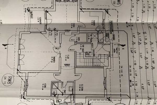 Predaj domu 220 m², pozemek 563 m², Altenburg Predaj domu 220 m², pozemek 563 m², Altenburg