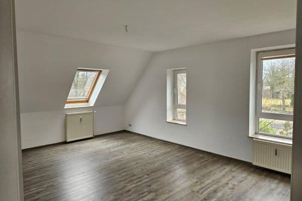 Prenájom bytu 3-izbový 81 m², Dorfstraße 25, Moisburg Prenájom bytu 3-izbový 81 m², Dorfstraße 25, Moisburg