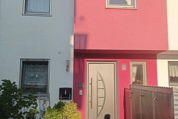 Predaj domu 130 m², pozemek 114 m², Waldkraiburg, Bavorsko Predaj domu 130 m², pozemek 114 m², Waldkraiburg, Bavorsko