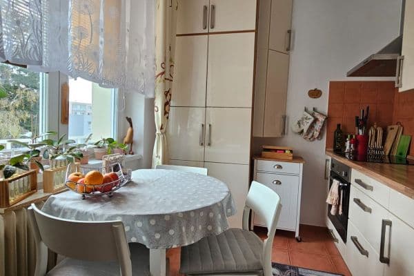 Predaj bytu 2-izbový 52 m², Šumperská, Praha Predaj bytu 2-izbový 52 m², Šumperská, Praha