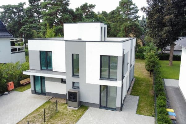 Predaj domu 150 m², pozemek 394 m², Enkenbacher Weg 106, Berlin, Berlín Predaj domu 150 m², pozemek 394 m², Enkenbacher Weg 106, Berlin, Berlín