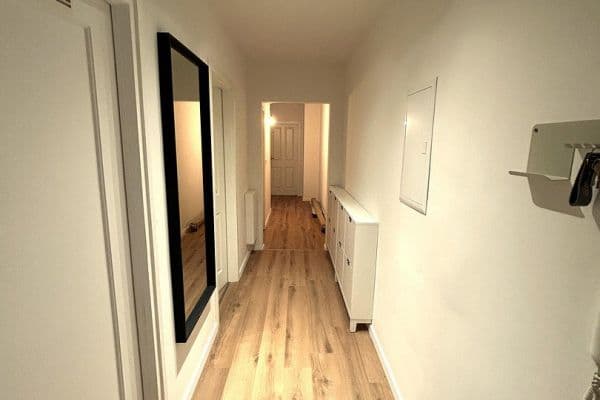 Prenájom bytu 3-izbový 62 m², Lüneburger Strasse 2a, München, Bavorsko Prenájom bytu 3-izbový 62 m², Lüneburger Strasse 2a, München, Bavorsko