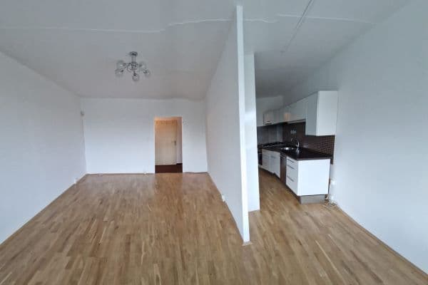 Predaj bytu 3-izbový 81 m², Aubrechtové, Praha Predaj bytu 3-izbový 81 m², Aubrechtové, Praha