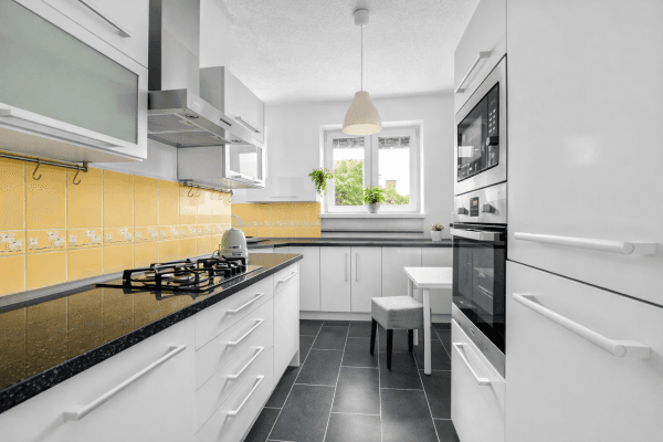 Predaj bytu 3-izbový 80 m², Mládeže, Ostrava Predaj bytu 3-izbový 80 m², Mládeže, Ostrava