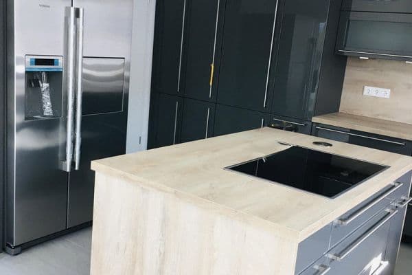 Predaj bytu 4-izbový 129 m², Frankfurt Am Main, Hesensko Predaj bytu 4-izbový 129 m², Frankfurt Am Main, Hesensko