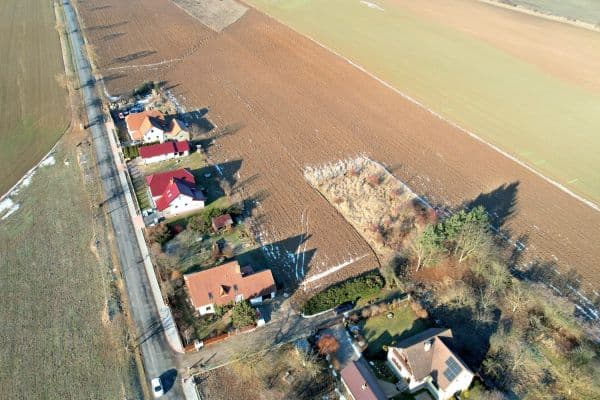 Predaj pozemku 1.692 m², Pičín Predaj pozemku 1.692 m², Pičín