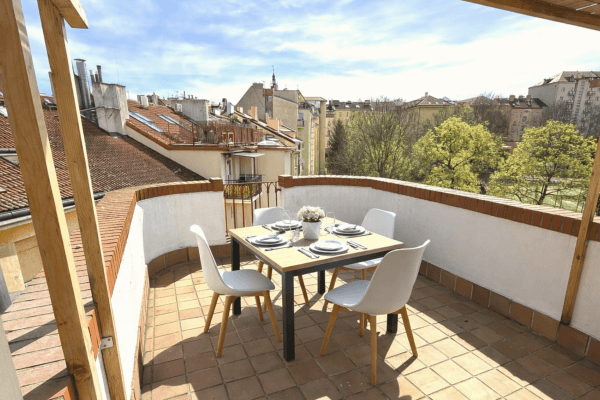 Predaj bytu 5-izbový 123 m², Boleslavova, Praha Predaj bytu 5-izbový 123 m², Boleslavova, Praha