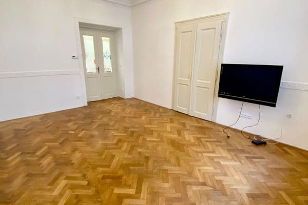 Prenájom bytu 2-izbový 53 m², Kubelíkova, Praha Prenájom bytu 2-izbový 53 m², Kubelíkova, Praha