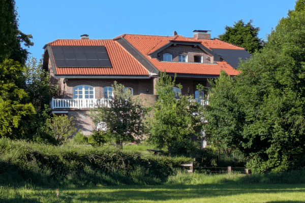 Predaj domu 378 m², pozemek 2.174 m², Nettetal, Severné Porýnie - Westfálsko Predaj domu 378 m², pozemek 2.174 m², Nettetal, Severné Porýnie - Westfálsko