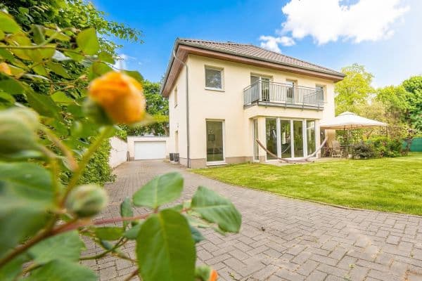 Predaj domu 157 m², pozemek 689 m², Teltow Predaj domu 157 m², pozemek 689 m², Teltow