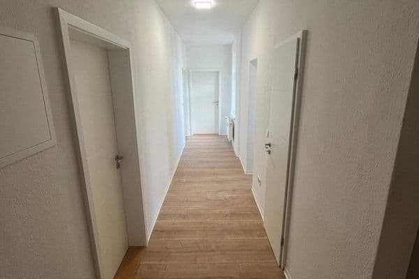 Prenájom bytu 2-izbový 66 m², Gera, Durínsko Prenájom bytu 2-izbový 66 m², Gera, Durínsko