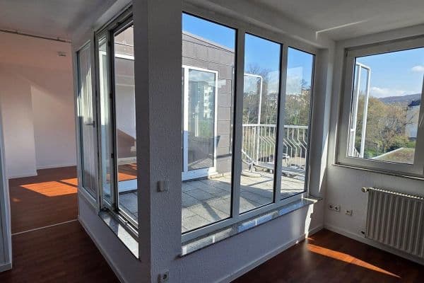 Prenájom bytu 2-izbový 80 m², Wuppertal Prenájom bytu 2-izbový 80 m², Wuppertal