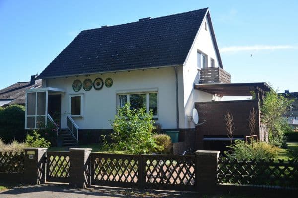 Predaj domu 115 m², pozemek 789 m², Garbsen Predaj domu 115 m², pozemek 789 m², Garbsen