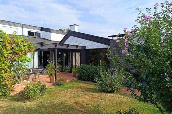 Predaj domu 210 m², pozemek 584 m², Hasselroth Predaj domu 210 m², pozemek 584 m², Hasselroth