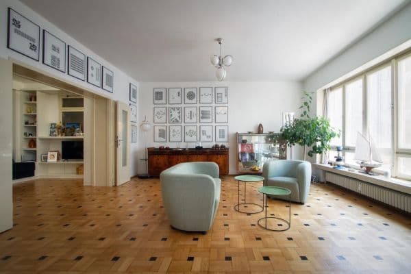 Prenájom bytu 4-izbový 139 m², U Smaltovny, Praha Prenájom bytu 4-izbový 139 m², U Smaltovny, Praha