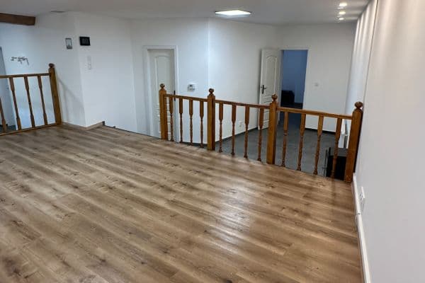 Prenájom kancelárie 80 m², Kovářova, Praha Prenájom kancelárie 80 m², Kovářova, Praha