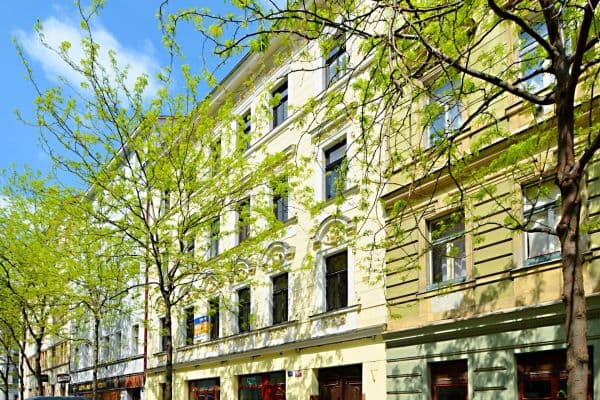 Prenájom bytu 2-izbový 42 m², Jagellonská, Praha Prenájom bytu 2-izbový 42 m², Jagellonská, Praha