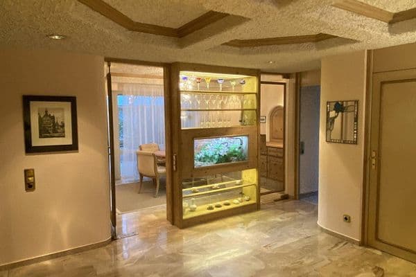 Prenájom bytu 3-izbový 123 m², Sindelfingen Prenájom bytu 3-izbový 123 m², Sindelfingen