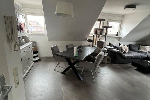 Prenájom bytu 2-izbový 65 m², Falltorstr. 2, Bruchköbel, Hesensko Prenájom bytu 2-izbový 65 m², Falltorstr. 2, Bruchköbel, Hesensko