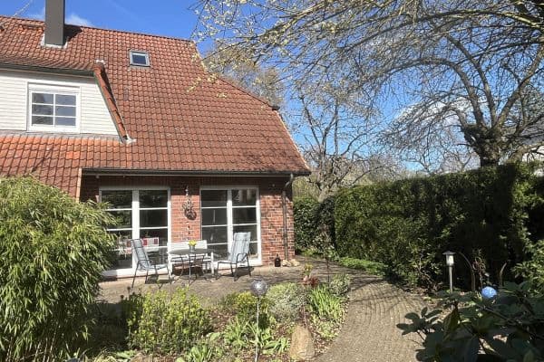 Predaj domu 124 m², pozemek 634 m², Hamburg, Hamburg Predaj domu 124 m², pozemek 634 m², Hamburg, Hamburg