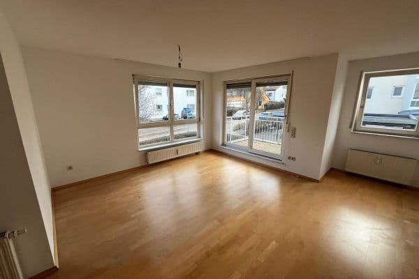 Prenájom bytu 3-izbový 72 m², Gerteisenstr. 9, Gerlingen Prenájom bytu 3-izbový 72 m², Gerteisenstr. 9, Gerlingen