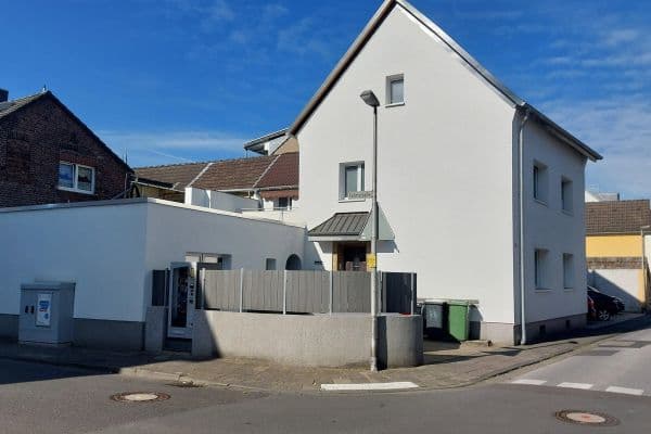 Predaj domu 232 m², pozemek 210 m², Dormagen, Severné Porýnie - Westfálsko Predaj domu 232 m², pozemek 210 m², Dormagen, Severné Porýnie - Westfálsko