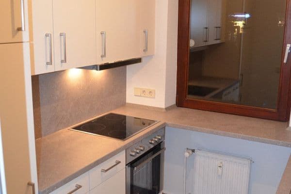 Prenájom bytu 2-izbový 75 m², Hamburg Prenájom bytu 2-izbový 75 m², Hamburg