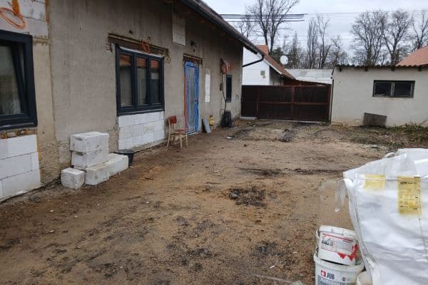 Prenájom domu 108 m², pozemek 367 m², Dlouhá, Horní Beřkovice Prenájom domu 108 m², pozemek 367 m², Dlouhá, Horní Beřkovice