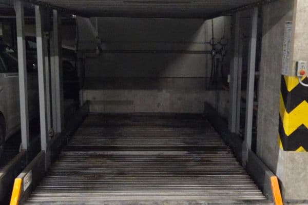 Prenájom garáže 12 m², Praha Prenájom garáže 12 m², Praha