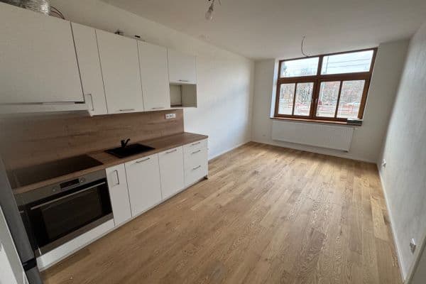 Prenájom bytu 2-izbový 51 m², Bělohorská, Praha, Praha Prenájom bytu 2-izbový 51 m², Bělohorská, Praha, Praha