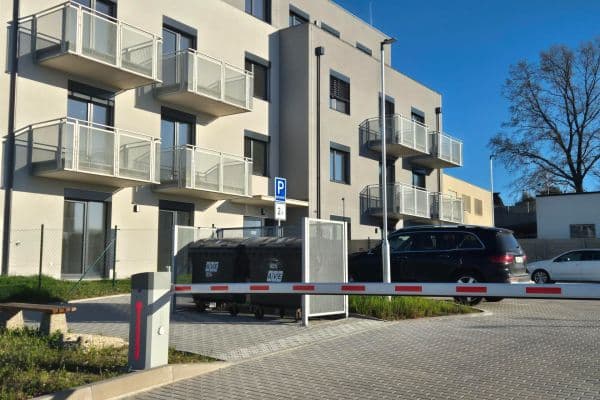 Prenájom bytu 1-izbový 37 m², Pražská, Kolín, Středočeský kraj Prenájom bytu 1-izbový 37 m², Pražská, Kolín, Středočeský kraj