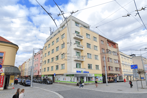 Prenájom bytu 2-izbový 56 m², Sladkovského, Pardubice Prenájom bytu 2-izbový 56 m², Sladkovského, Pardubice