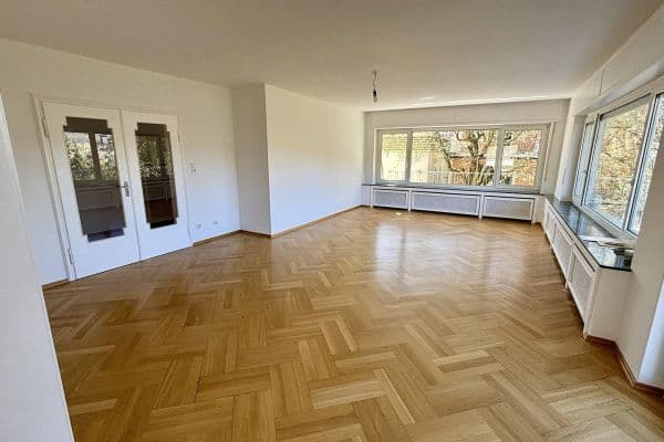 Prenájom bytu 3-izbový 130 m², Königstein Prenájom bytu 3-izbový 130 m², Königstein