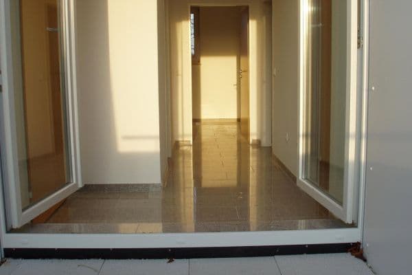 Prenájom bytu 2-izbový 67 m², Niekamp, Olfen Prenájom bytu 2-izbový 67 m², Niekamp, Olfen