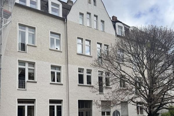 Predaj domu 856 m², pozemek 674 m², Wiesbaden, Hesensko Predaj domu 856 m², pozemek 674 m², Wiesbaden, Hesensko