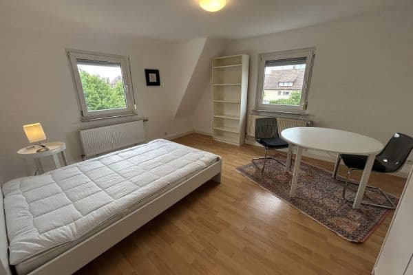 Prenájom bytu 1-izbový 19 m², Ludwigsburg Prenájom bytu 1-izbový 19 m², Ludwigsburg