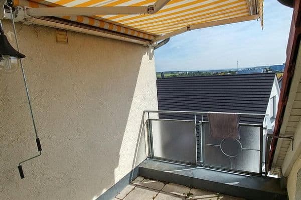 Prenájom bytu 2-izbový 45 m², Sachsenheim Prenájom bytu 2-izbový 45 m², Sachsenheim