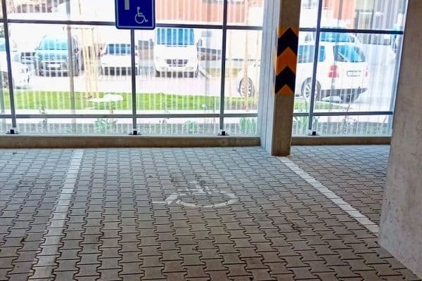 Prenájom garáže 12 m², Pod Harfou, Praha Prenájom garáže 12 m², Pod Harfou, Praha