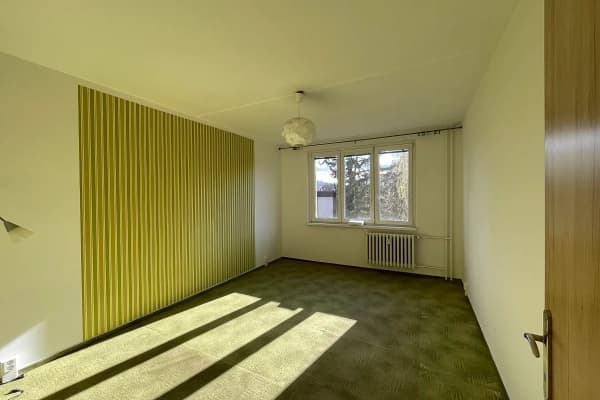Prenájom bytu 2-izbový 61 m², U Trati, Karlovy Vary Prenájom bytu 2-izbový 61 m², U Trati, Karlovy Vary