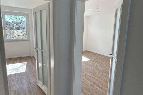 Prenájom bytu 3-izbový 65 m², Bonn Prenájom bytu 3-izbový 65 m², Bonn