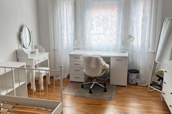 Prenájom bytu 1-izbový 17 m², VS-Schwenningen Prenájom bytu 1-izbový 17 m², VS-Schwenningen