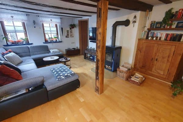 Prenájom bytu 5-izbový 145 m², Weinsberg-Grantschen Prenájom bytu 5-izbový 145 m², Weinsberg-Grantschen